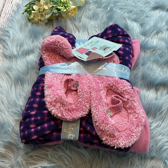 NWT Goodnight Kiss Fleece 3 Piece Pajama Set sz XL - Picture 2 of 4